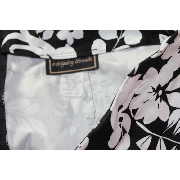 Vintage Intriguing Threads Skirt Flower Black White Floral Back Zip A-Line Sz 14 - Picture 3 of 4